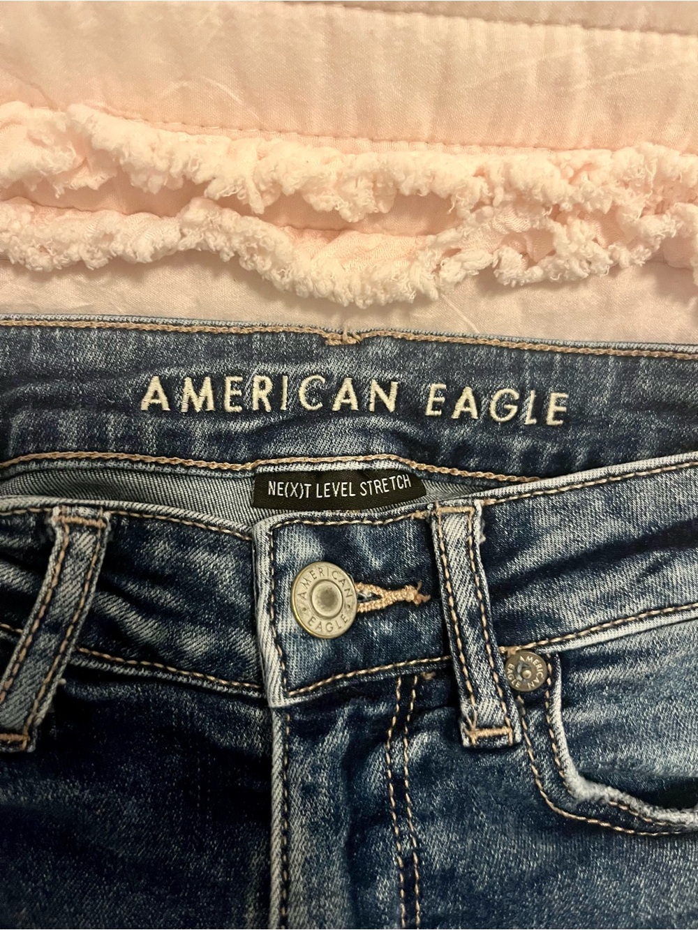 AE Ne(x)t Level High V-Rise
Denim Short - 00 - Picture 5 of 9
